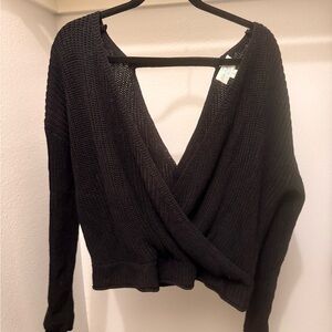 NWOT Women's Black V-Neck Sweater